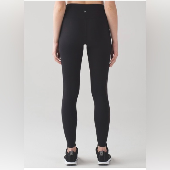 Lululemon Body Con Tight - Picture 2 of 7